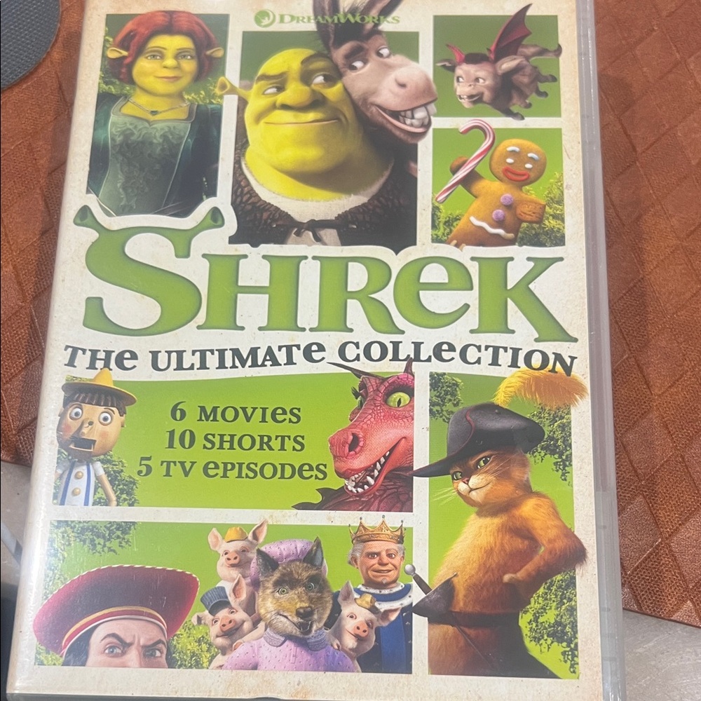 Dreamworks Shrek Ultimate Collection - Green, Cream